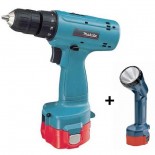 Atornilladora Makita 6227DWLE + Linterna Makita ML120